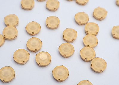 Фото ткани Стразы, цвет - желтый и золотой