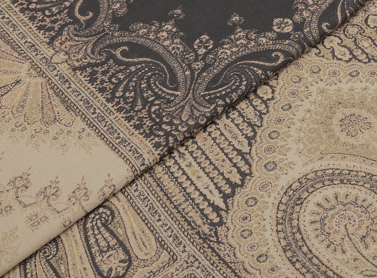 Фото ткани Шерстяная ткань с рисунком (купон), цвет - бежевый и пейсли