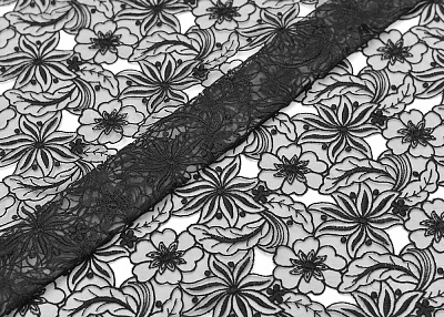 Фото ткани Шелковая органза с вышивкой тип Chanel, цвет - черный