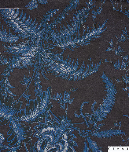 Хлопковый трикотаж тип Etro (купон), цвет - синий, черный, цветы. Изображение 5