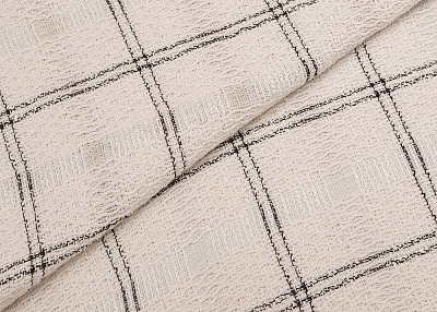 Фото ткани Хлопковый твид тип Chanel, цвет - молочный и клетка