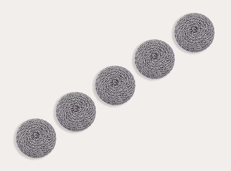 Фото ткани Пуговица круглая, цвет - серебро