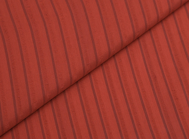 Фото ткани Натуральный шелк в полоску, цвет - красный