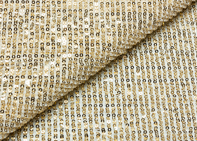 Фото ткани Пайетки на сетке плиссе, цвет - золотой и молочный