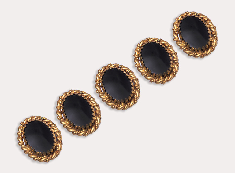 Фото ткани Пуговица овальная металлическая, цвет - черный и золотой