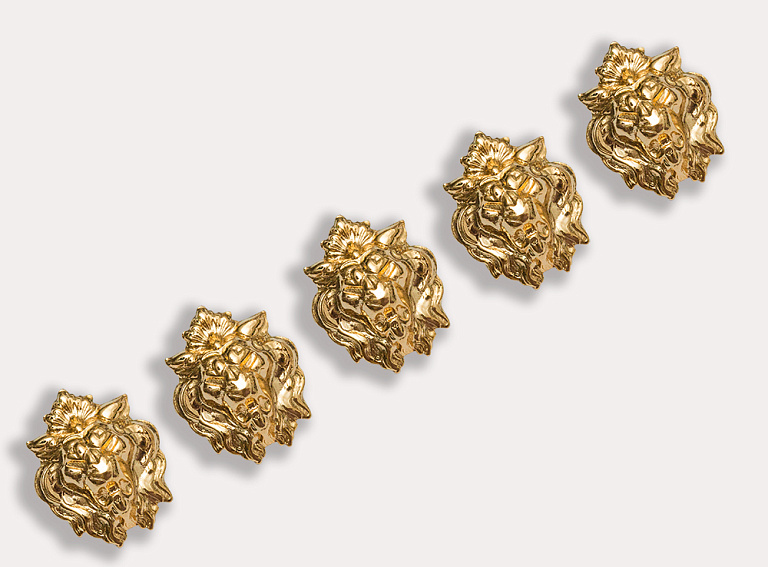 Фото ткани Пуговица голова льва (большая) металлическая, цвет - золотой