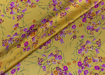 Фото ткани Натуральный тонкий шелк, цвет - золотой и цветы