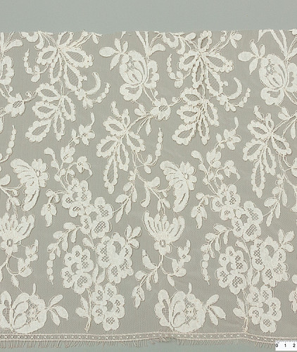Кружево тип Solstiss, цвет - бежевый. Изображение 5