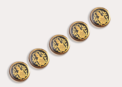 Фото ткани Пуговица круглая с гербом (металл), цвет - черный и золотой