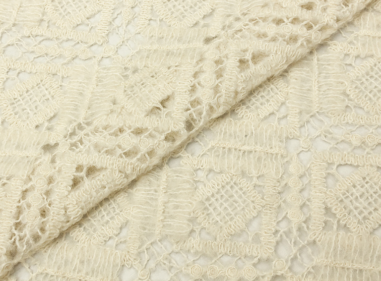 Фото ткани Шерстяное кружево тип Chanel, цвет - слоновая кость