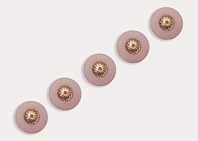 Фото ткани Пуговица круглая, цвет - розовый