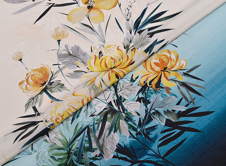 Фото ткани Натуральный шелк тип Dior с цветами (купон), цвет - слоновая кость