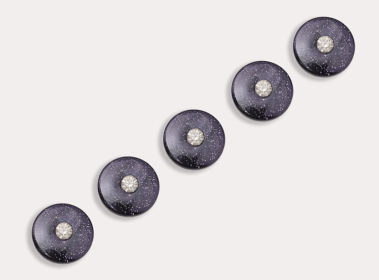 Фото ткани Пуговица круглая пластиковая с блестками, цвет - фиолетовый