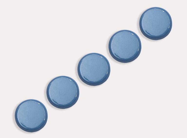 Фото ткани Пуговица круглая (пластик), цвет - синий