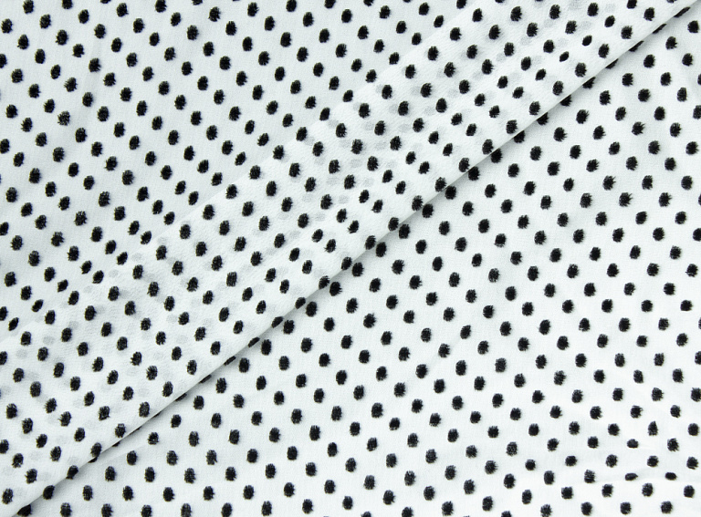 Фото ткани Шелк деворе, цвет - белый