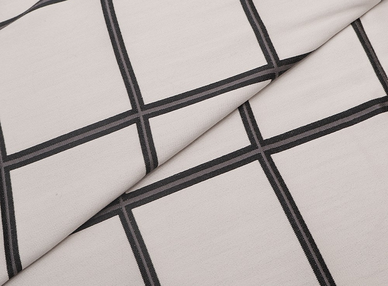 Фото ткани Шерстяная ткань с шелком с рисунком, цвет - черный, молочный, клетка