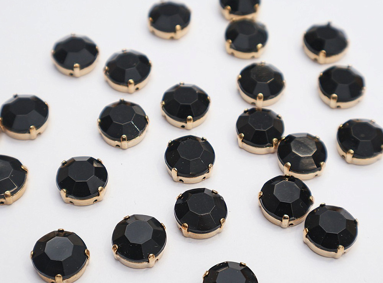 Фото ткани Стразы, цвет - черный и золотой