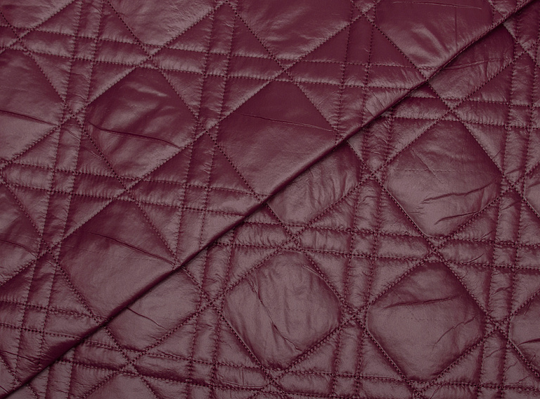 Фото ткани Курточная стежка тип Dior, цвет - бордовый