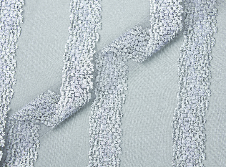 Фото ткани Вечерняя ткань, цвет - серебро и полоска