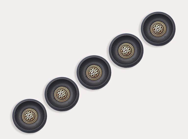 Фото ткани Пуговица круглая (пластик), цвет - синий
