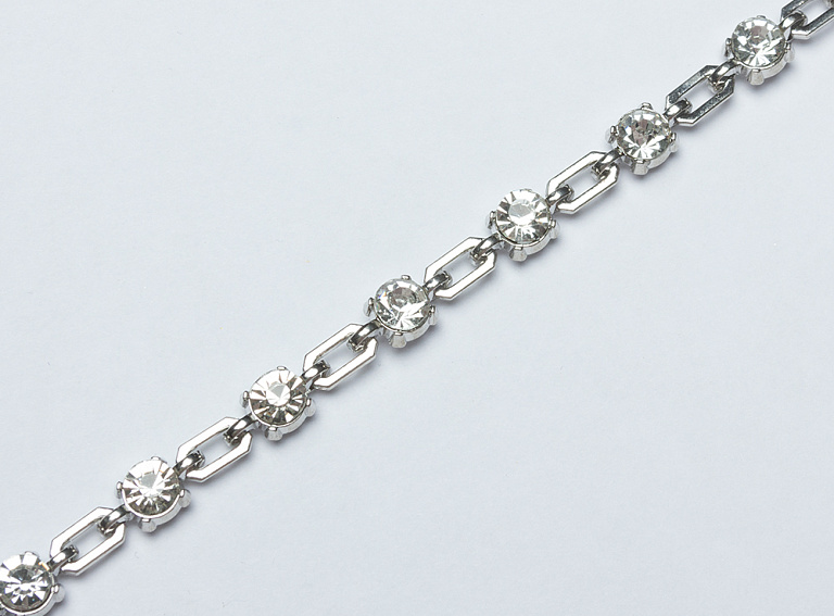 Фото ткани Декоративная цепь, цвет - серебро и металлик