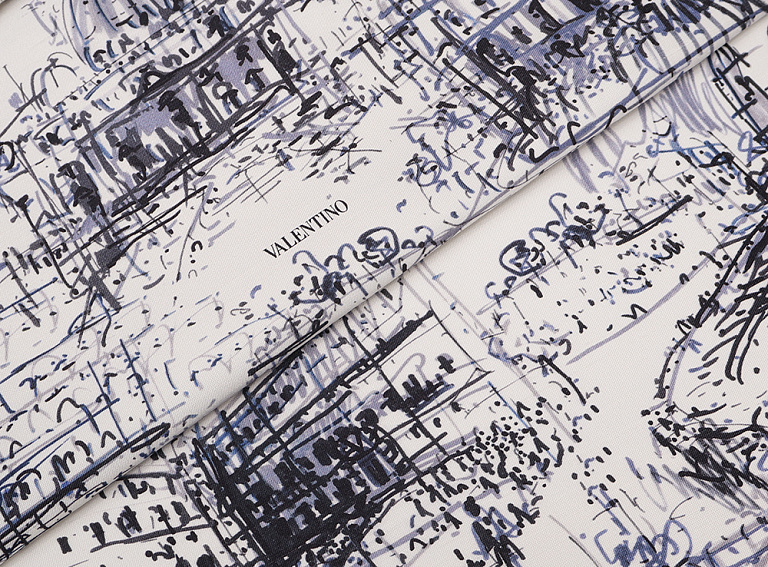 Фото ткани Натуральный шерсть с шелком тип Valentino с рисунком (чесуча), цвет - синий и молочный