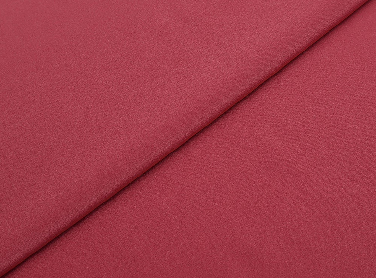 Фото ткани Натуральный шелк, цвет - малиновый