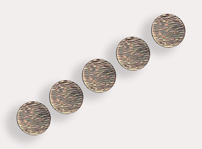 Фото ткани Пуговица круглая, разноцветная