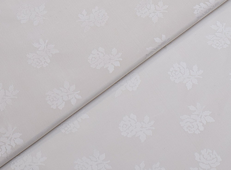 Фото ткани Шелковая тафта с розами, цвет - кремовый