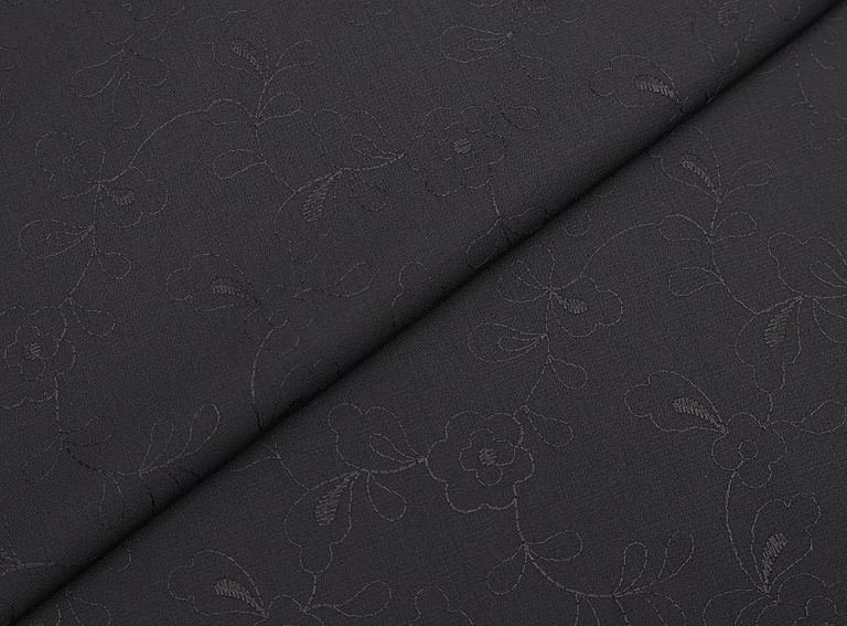 Фото ткани Шерстяная ткань с вышивкой, цвет - черный