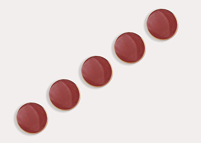 Фото ткани Пуговица круглая, цвет - ягодный