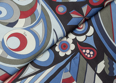 Фото ткани Твиловый шелк тип Pucci с рисунком, цвет - серый, синий, бордовый, голубой, молочный