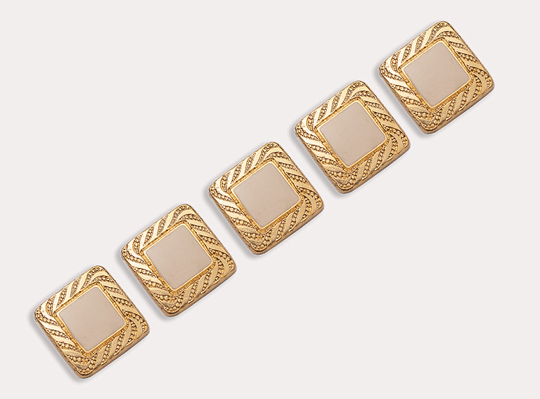 Фото ткани Пуговица квадратная пластиковая, цвет - золотой