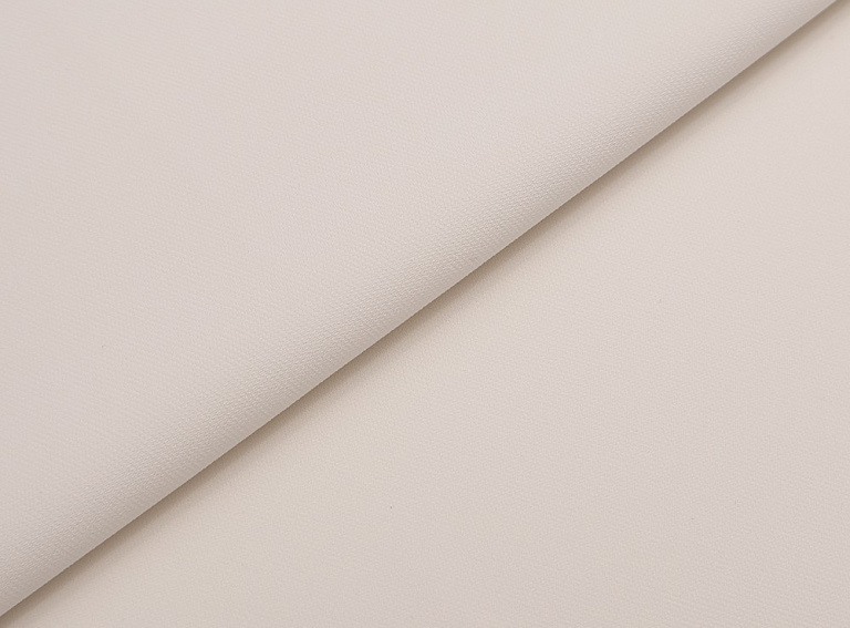 Фото ткани Однотонная вискоза креп тип Max Mara, цвет - молочный