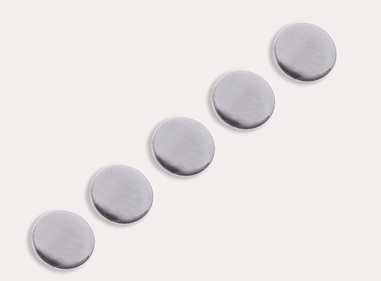 Фото ткани Пуговица пластиковая, цвет - серый