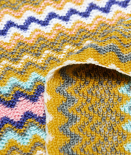 Хлопковый шарф тип Missoni, цвет - желтый, розовый, бирюзовый. Изображение 2