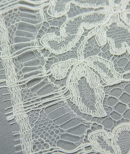 Однотонное  кружево, цвет - айвори. Изображение 2