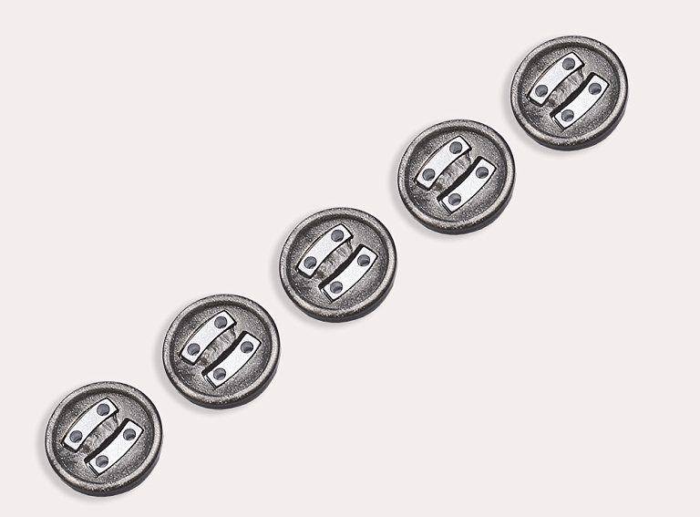 Фото ткани Пуговица круглая (пластик), цвет - серый