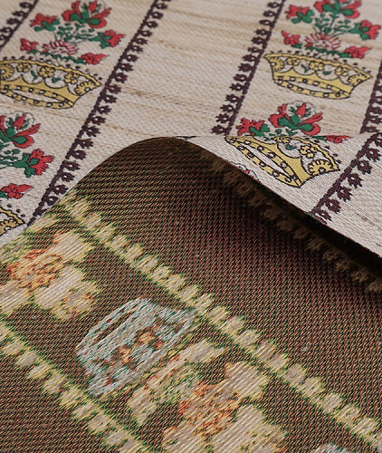 Жаккард стиль Dolce&Gabbana с рисунком, цвет - бежевый, полоска, цветы. Изображение 2