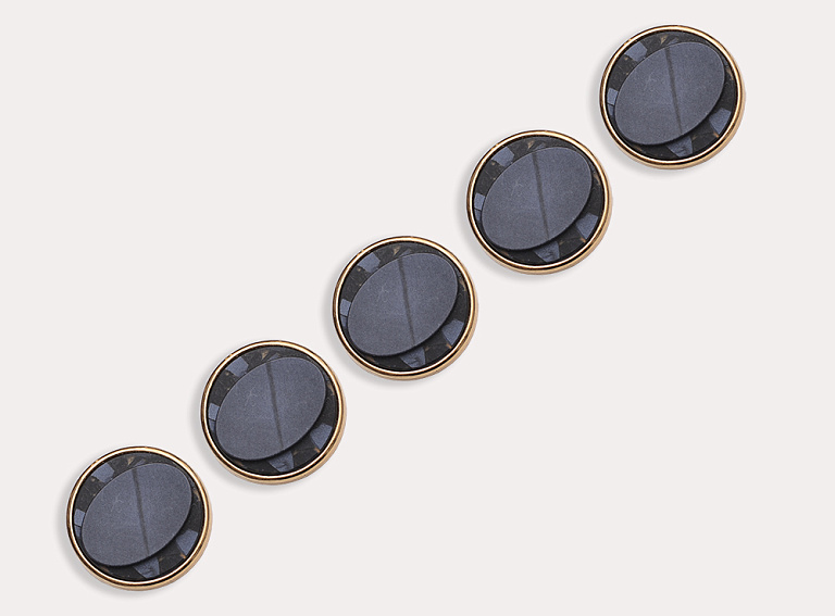 Фото ткани Пуговица круглая, цвет - синий, золотой, темно-синий