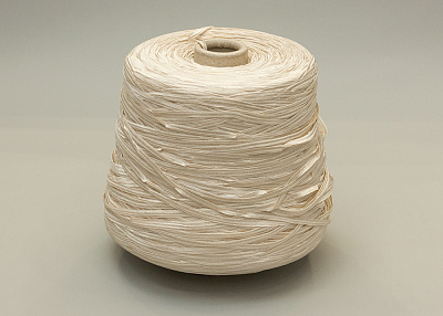 Фото ткани Пряжа шелк тип  Filati Be.Mi.Va. (100гр), цвет - слоновая кость