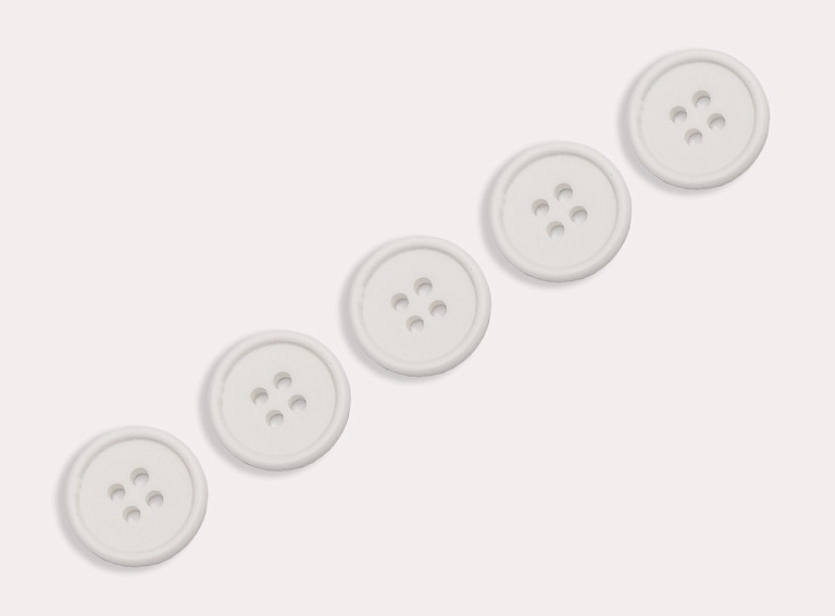 Фото ткани Пуговица круглая (пластик), цвет - белый