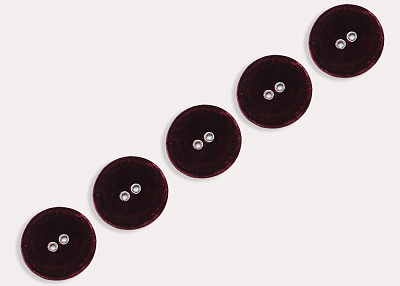 Фото ткани Пуговица бархатная круглая, цвет - бордовый