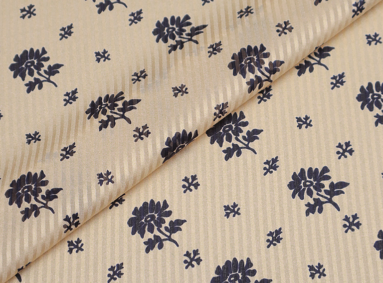 Фото ткани Натуральный шелк тип Valentino, цвет - бежевый