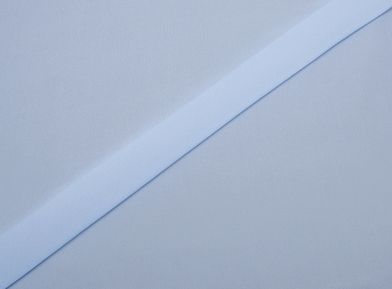 Фото ткани Однотоннный  шифон, цвет - голубой