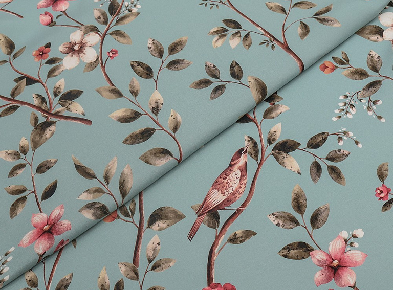 Фото ткани Натуральный шелк с птицами, цвет - голубой