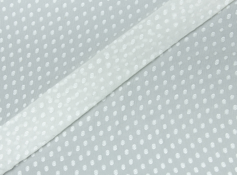 Фото ткани Шифон в горошек, цвет - молочный