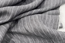 Льняная ткань тип Loro Piana в полоску, цвет - серый. Постер для видео